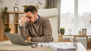 tradie reviewing a clean Xero file with accountant-ready books before BAS